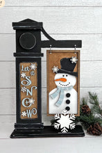 Load image into Gallery viewer, Interchangeable Sign Post with Options #503
