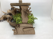 Load image into Gallery viewer, Snowman Shelf Sitter # 636
