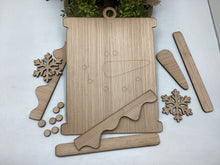 Load image into Gallery viewer, Marshmallow Door Hanger # 615
