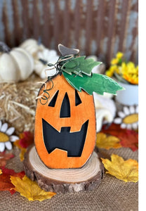 Crow Pumpkin Shelf Sitters #522