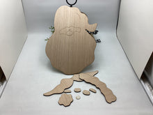 Load image into Gallery viewer, 17” Santa Door Hanger #540

