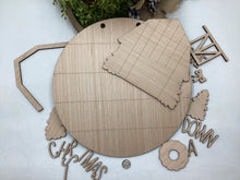 Load image into Gallery viewer, Down Home Christmas Door Hanger # 767
