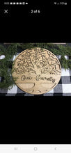 Load image into Gallery viewer, Family/Grandkids Tree Door Hanger # 574

